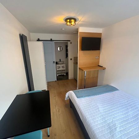 Apartamento Teddington Little Gem Londres Exterior foto